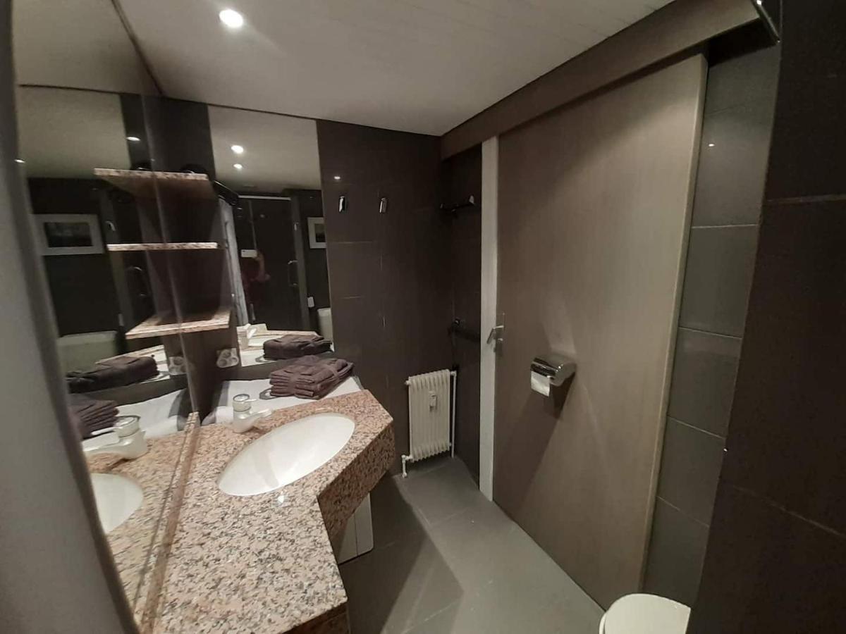 Studio Quartier Calme Centre Ville Vue Mont Blanc Chamonix Exterior foto