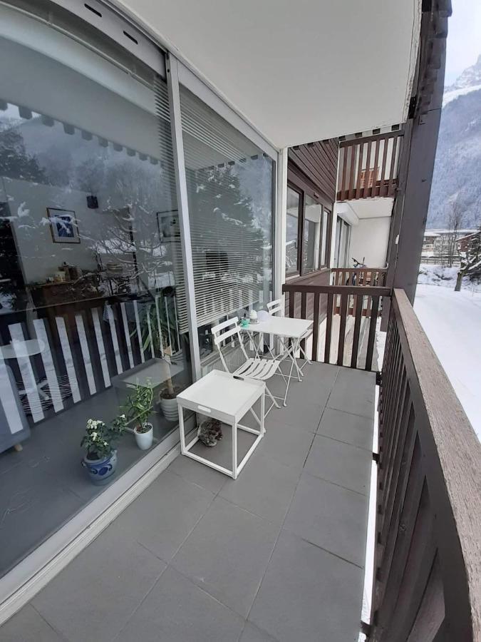 Studio Quartier Calme Centre Ville Vue Mont Blanc Chamonix Exterior foto